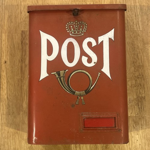 Vintage wall mount locking - vintage,